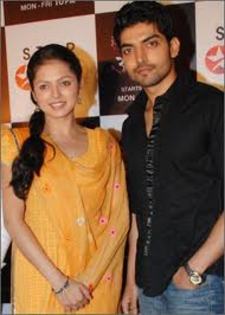 images (29) - Geet Hui Sabse Parayi