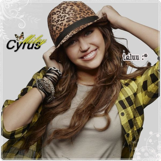 Glittery Of Miley (38)