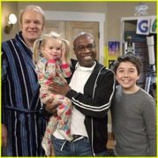 40220431_FBYWMMYEH - bafta charlie