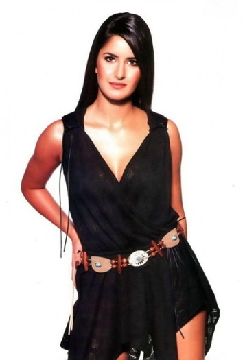 Katrina-Kaif-123210,276482,13