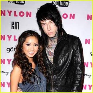 brenda-song-trace-cyrus