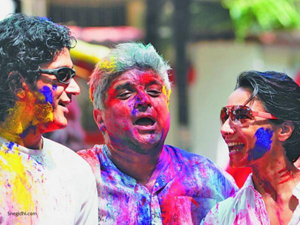 Politicians_celebrating_holi - happy holli