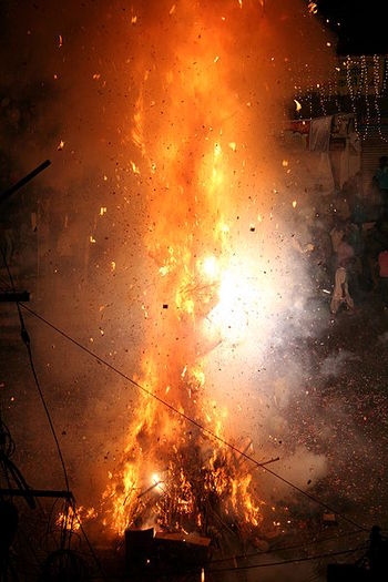 400px-Holi_Bonfire_Udaipur - happy holli