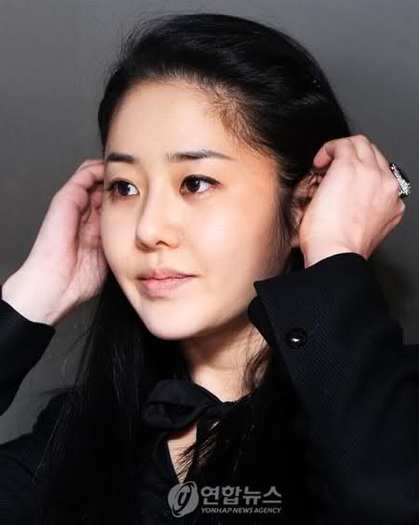 4r4ygx - Ko Hyun Jung