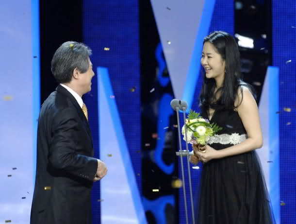 9053qw - Ko Hyun Jung