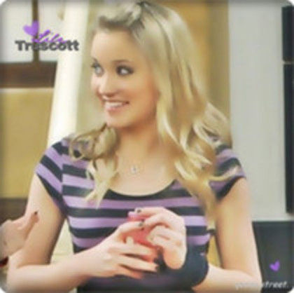 37145326_EDLNRUJOO - emily osment  poze  glitter