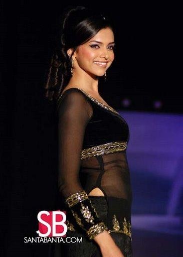 Deepika-Padukone-636162,338690,19