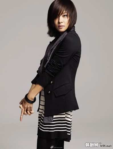 2qkqxip - Ha Ji Won
