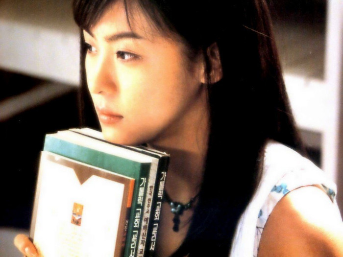 Ha_Ji_Won_050019