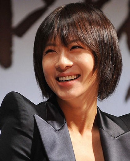 ha-ji-won-laugh-6