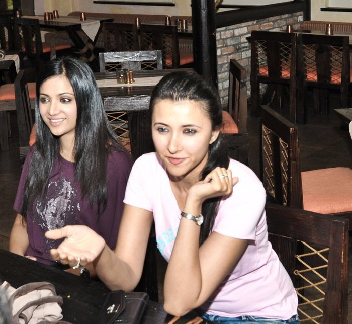 68154_160883943941660_147530361943685_428028_8130580_n - Shilpa Anand sau Ridhima