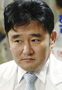 Jung Ho-Keun - Actori din serial