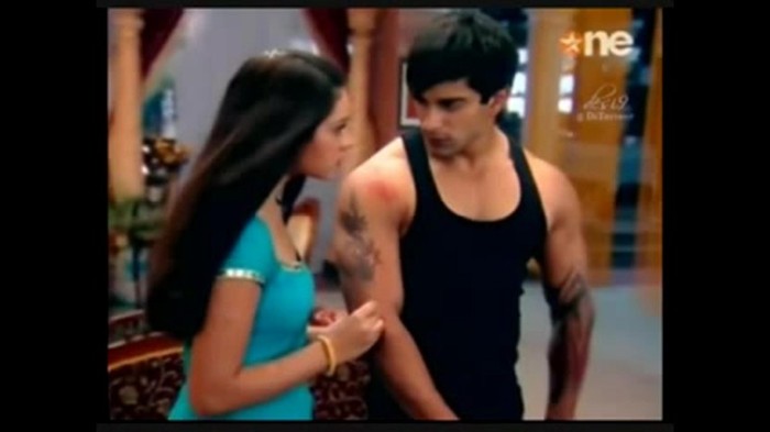 337136_243282775708405_100000800520673_595956_4776280_o - xxArmaan si Ridhima-Karan Singh Grover si Sukirti Kandpalxx