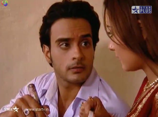 283033_244597968898482_157712290920384_958763_5470505_n - xxSara Khan si Angad Hasija-Sadhna si Alekhxx