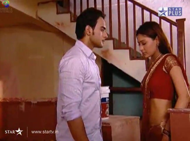 284703_244598198898459_157712290920384_958772_1431635_n - xxSara Khan si Angad Hasija-Sadhna si Alekhxx
