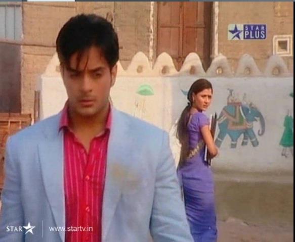 297025_282306995127579_157712290920384_1111136_831375474_n - xxSara Khan si Angad Hasija-Sadhna si Alekhxx