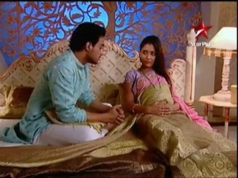 319566_272592106099068_157712290920384_1070742_1055064468_n - xxSara Khan si Angad Hasija-Sadhna si Alekhxx