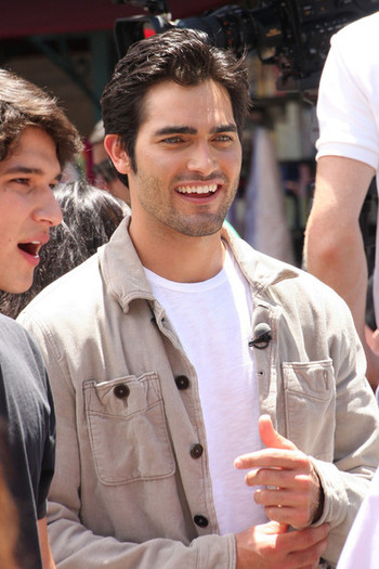 Tyler (25) - Tyler Hoechlin