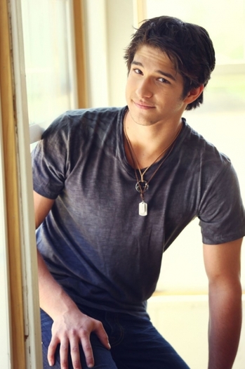 Tyler Posey (15) - Tyler Posey