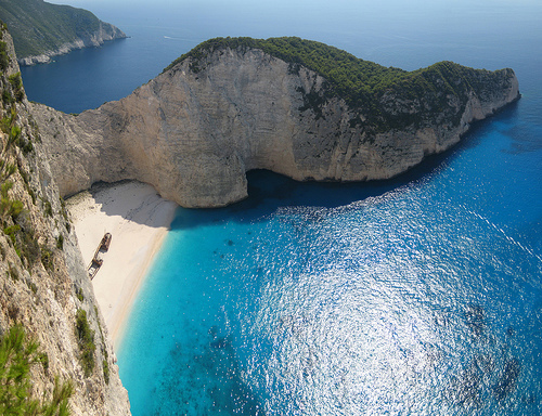 navagio-beach-shipwreck-zakynthos-island-greece - Insulele grecesti