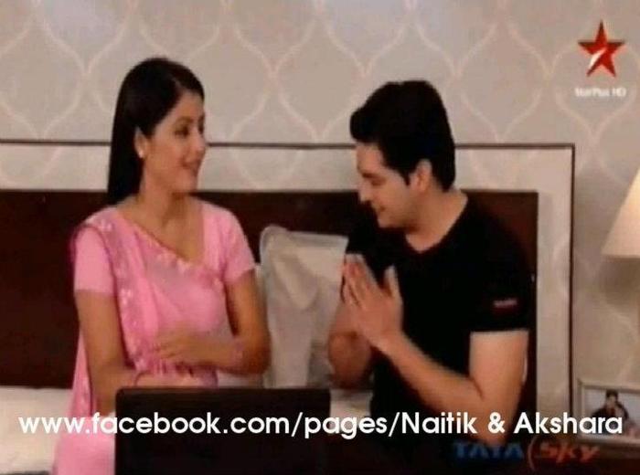 311904_252869954749428_134741136562311_646155_1317333703_n - xx Akshara si Naitikxx