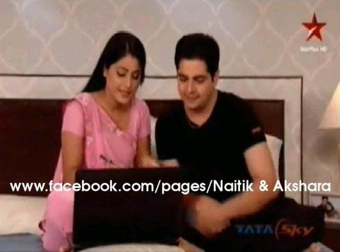 319685_252869888082768_134741136562311_646153_1834956859_n - xx Akshara si Naitikxx