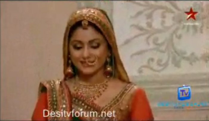 281852_158423240902270_124092674335327_309352_7882280_n - xxHina Khan-Aksharaxx