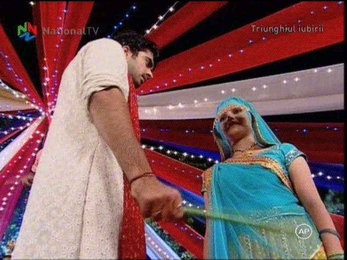 triunghiul iiubiri (54)