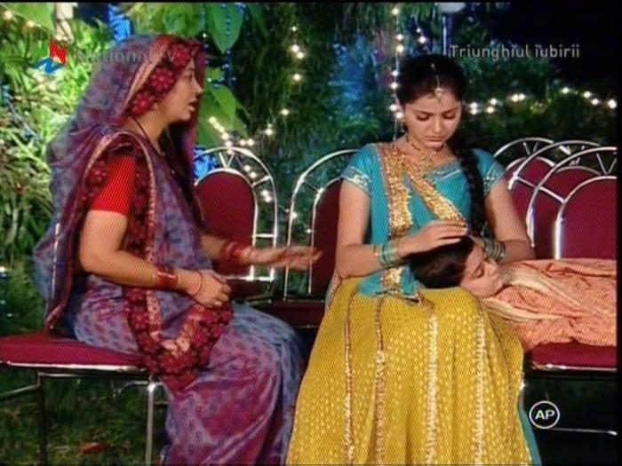 triunghiul iiubiri (77)