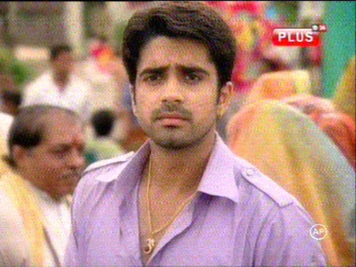 triunghiul iiubiri (182)