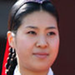 90px-Dong_Yi-Kang_Yu-Mi - Actorii din Dong-yi