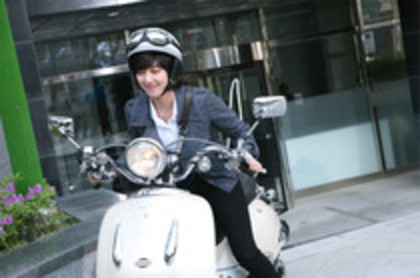 37653876_VDBQWNDXY - Lee So Yeon