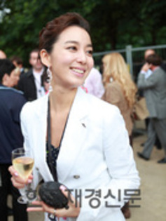 37690098_EAWKYZTPW - Lee So Yeon