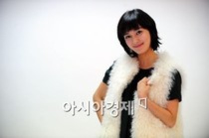 37690101_EXIPMJRAZ - Lee So Yeon