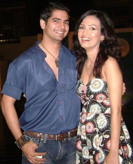 Karan-Mehra-Nisha-Rawal - Karan Mehra Si Nisha Rawal