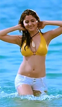 anushka3_big