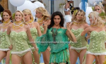 deepika-padukone-item-number-pics-love-4-ever-06 - Hindi HINDI DE MODIFICAT