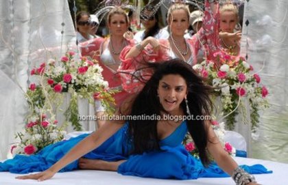 deepika-padukone-item-number-pics-love-4-ever-12 - Hindi HINDI DE MODIFICAT
