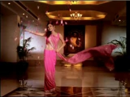 1 (14) - DILL MILL GAYYE Drashti Dhami Caps By Me