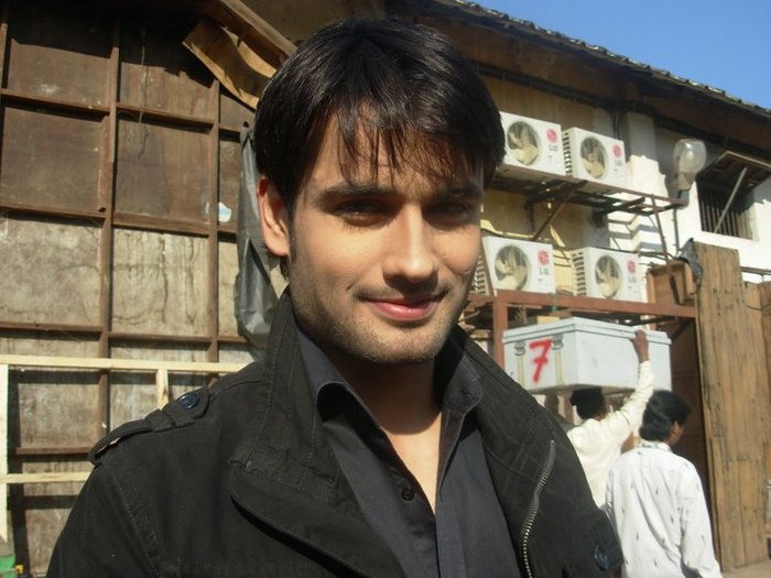 don (14) - Vivian Dsena