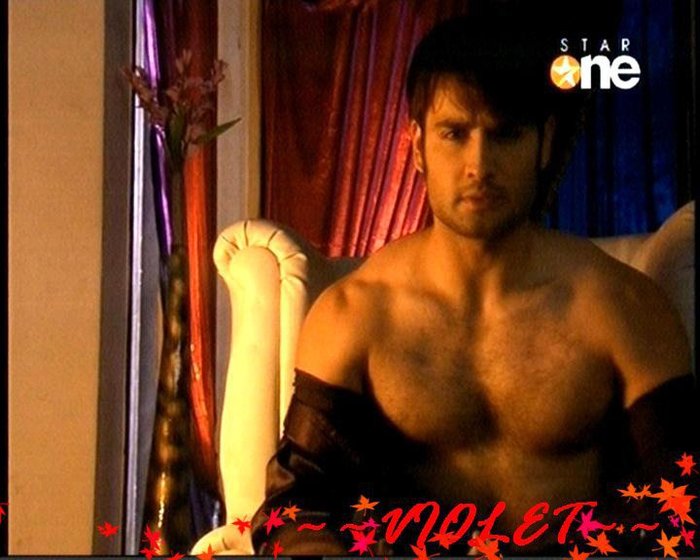 iubire intunecata (2) - Vivian Dsena