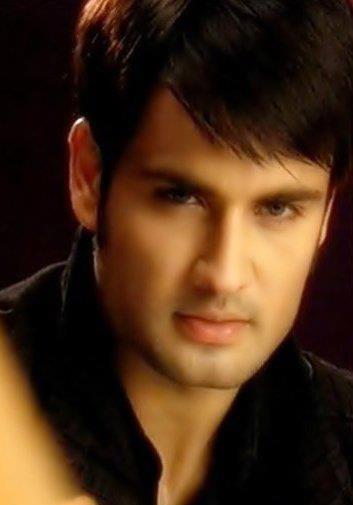 iubire intunecata (12) - Vivian Dsena