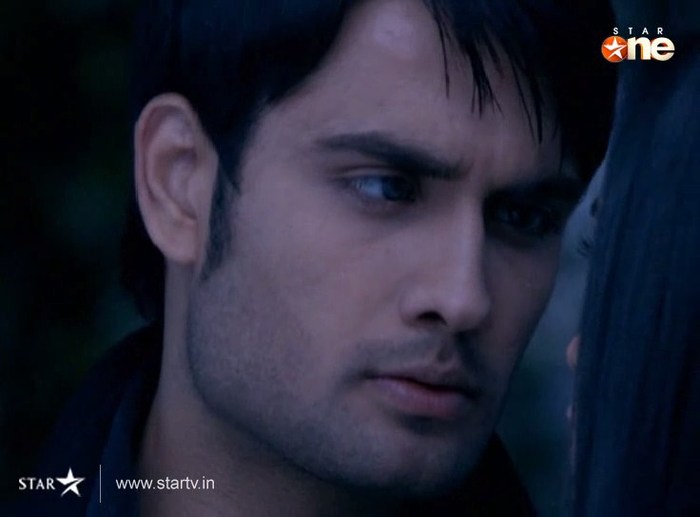 kj (4) - Vivian Dsena