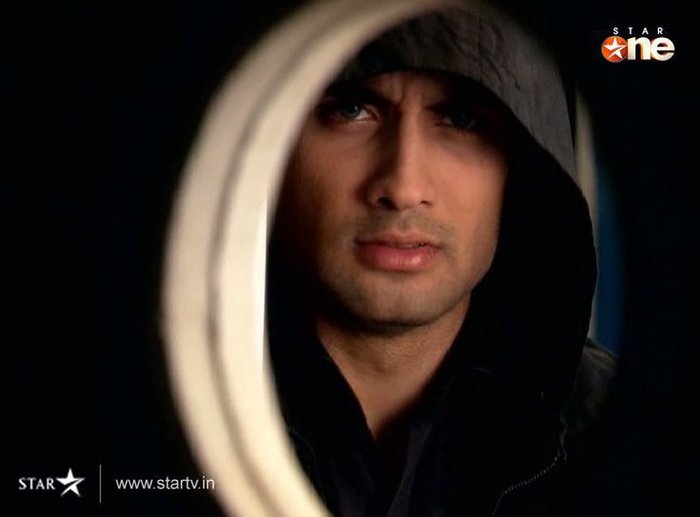 kuch kasse hai (8) - Vivian Dsena