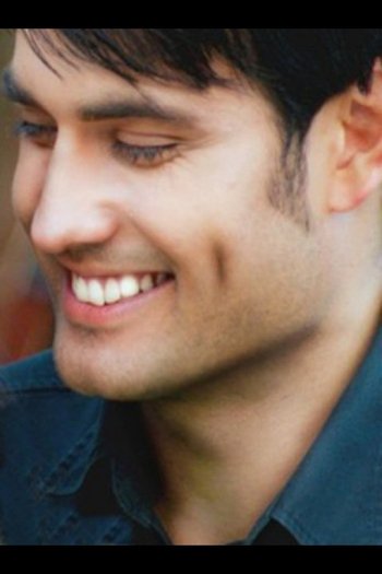 Mere kushiya. - Vivian Dsena