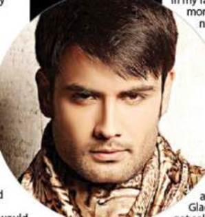 Model (6) - Vivian Dsena
