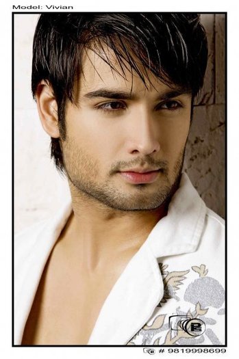 Model Vivian - Vivian Dsena