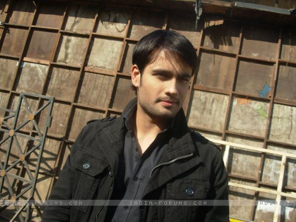 -vivian-dsena