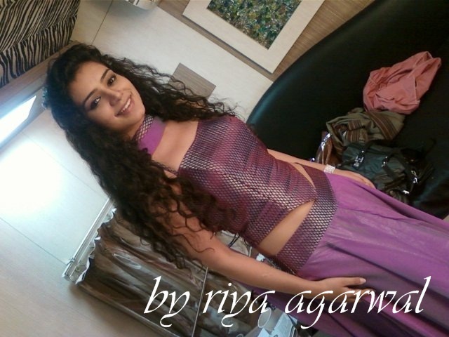 Piya superba - Sukirti Kandpal