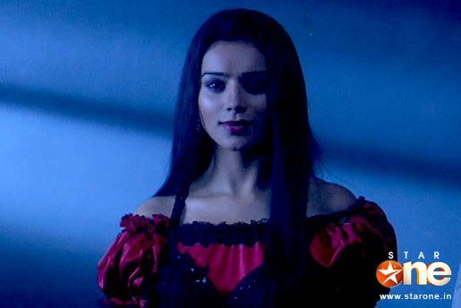poze noi (125) - Sukirti Kandpal